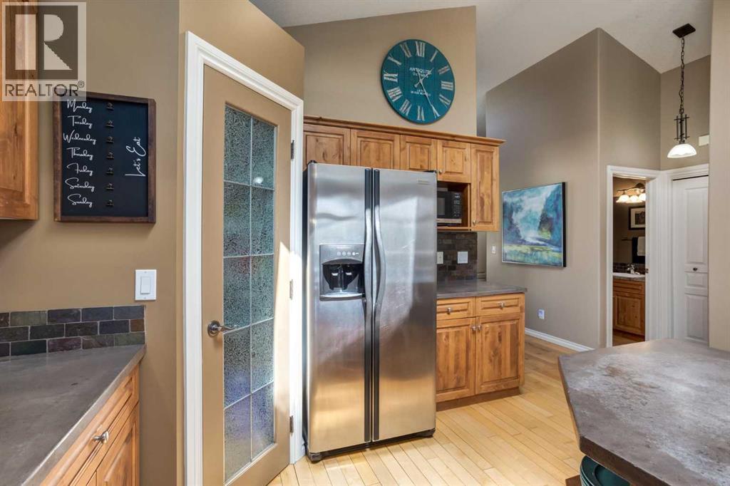 Single Family House Bungalow for Sale in  Rockmont Court NW Rocky Ridge Calgary 