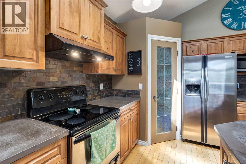 Single Family House Bungalow for Sale in  Rockmont Court NW Rocky Ridge Calgary 