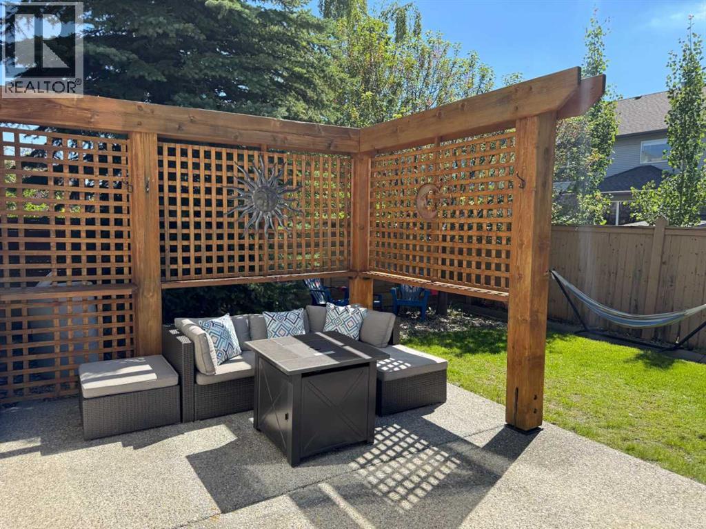 Single Family House Bungalow for Sale in  Rockmont Court NW Rocky Ridge Calgary 