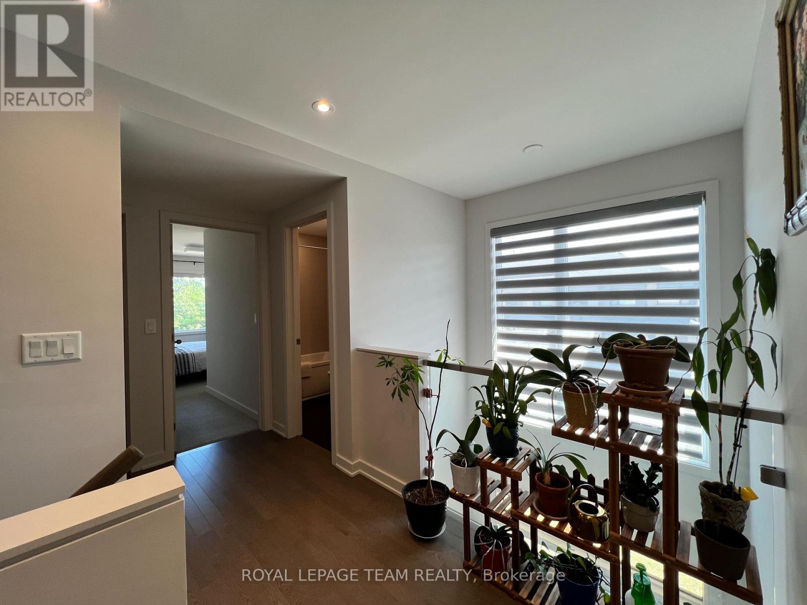 Photo 16 of 891 Chipping Circle, Ottawa ON