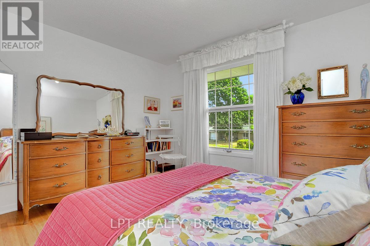 Photo 22 of 3008 Mccarthy Road, Ottawa ON