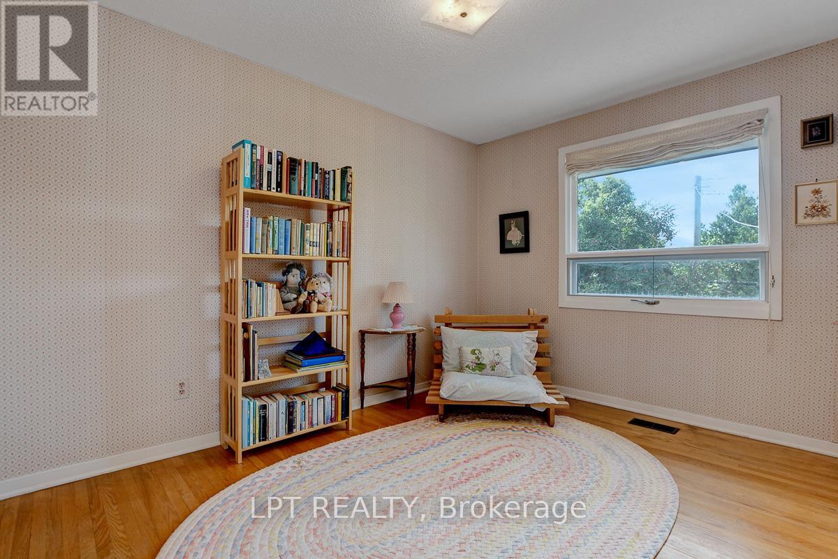 Photo 27 of 3008 Mccarthy Road, Ottawa ON
