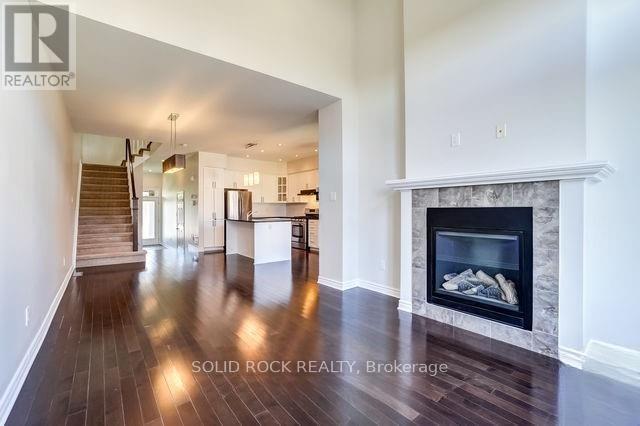 Photo 6 of 604 Tennant Way, Ottawa ON