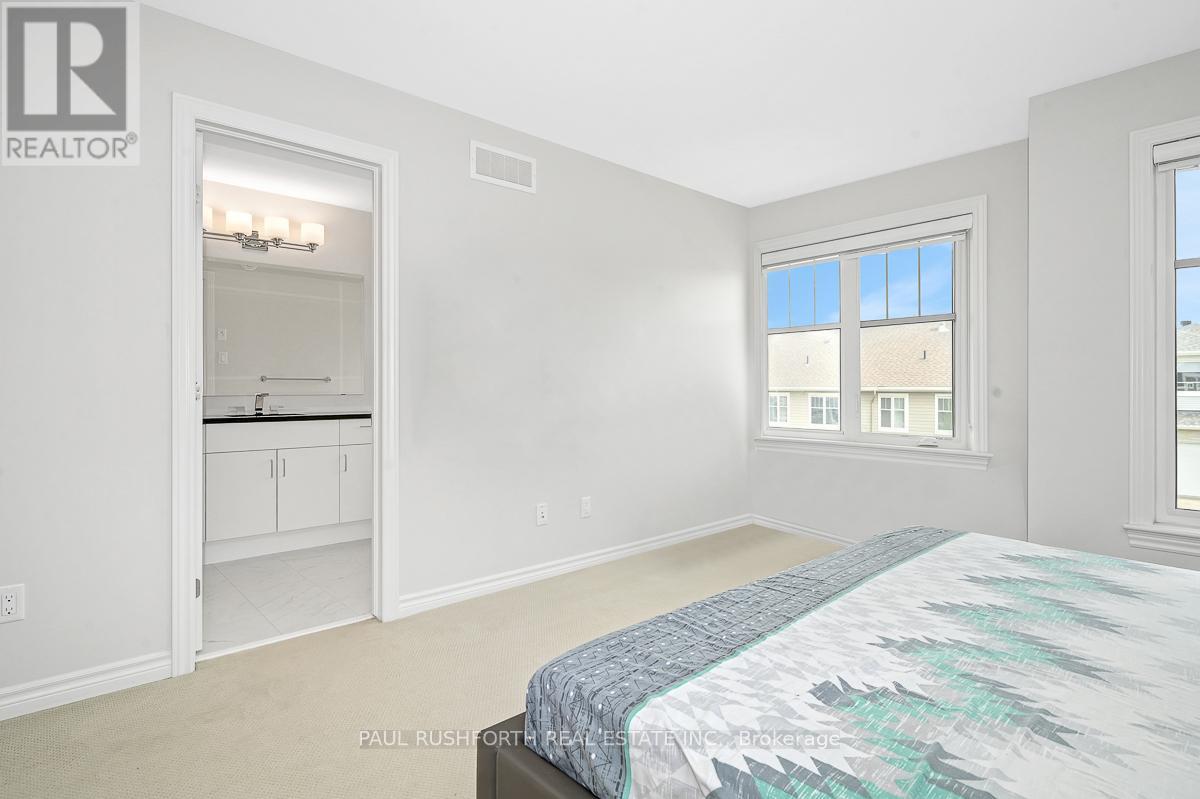 Photo 11 of 512 Edenwylde Drive, Ottawa ON
