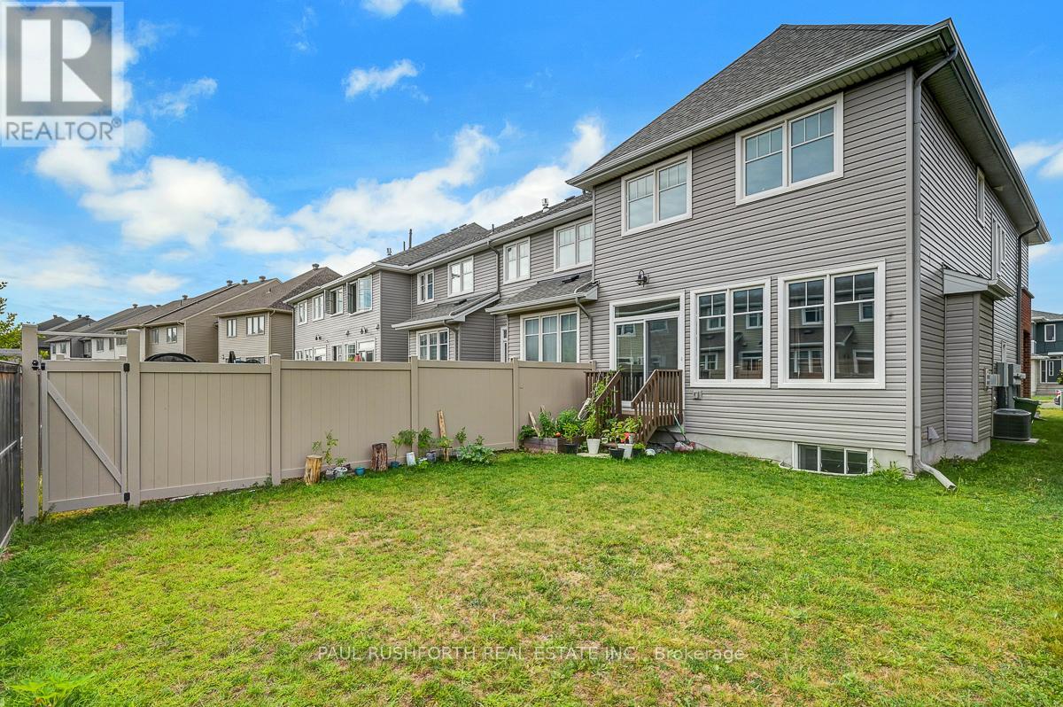 Photo 20 of 512 Edenwylde Drive, Ottawa ON