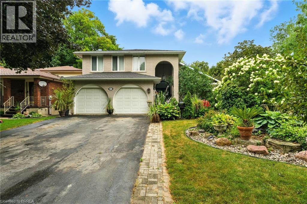 Photo 1 of 267 Memorial Drive, Brantford ON