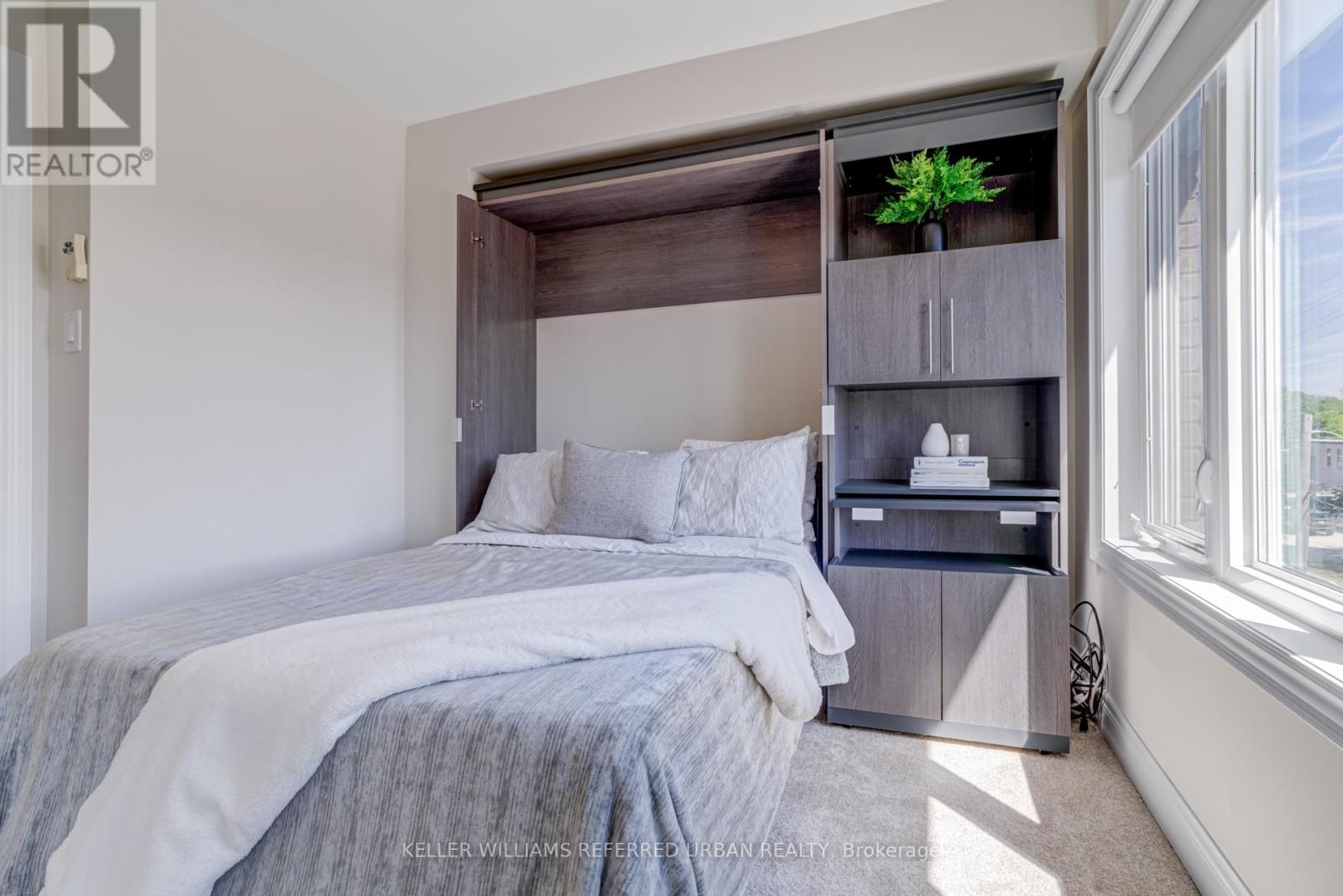 Photo 18 of 270 A Bering Avenue, Toronto ON