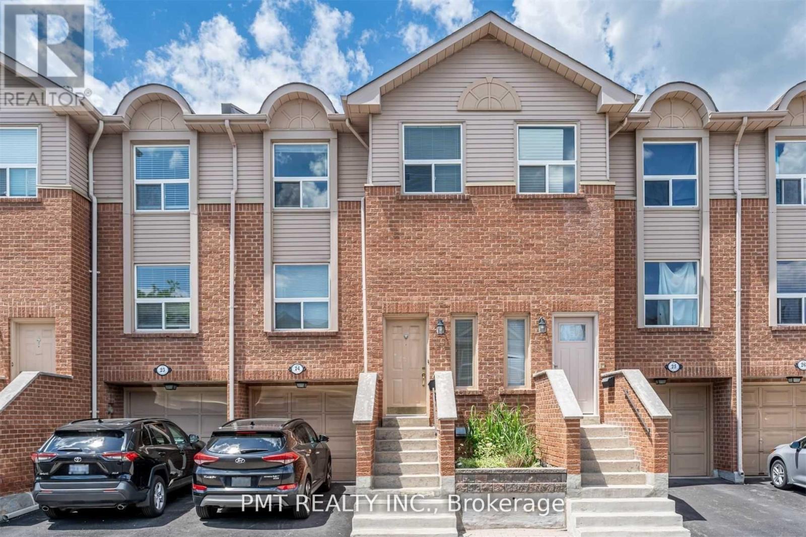 Photo 1 of 24 1530 Reeves Gate, Oakville ON