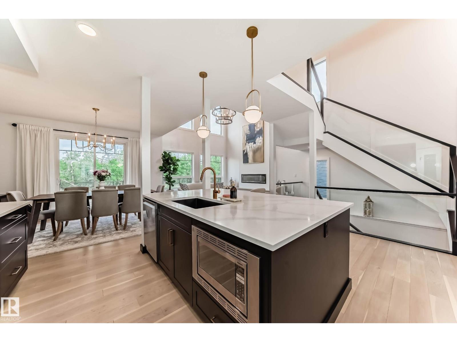 Photo 11 of 2648 208 St Nw, Edmonton AB