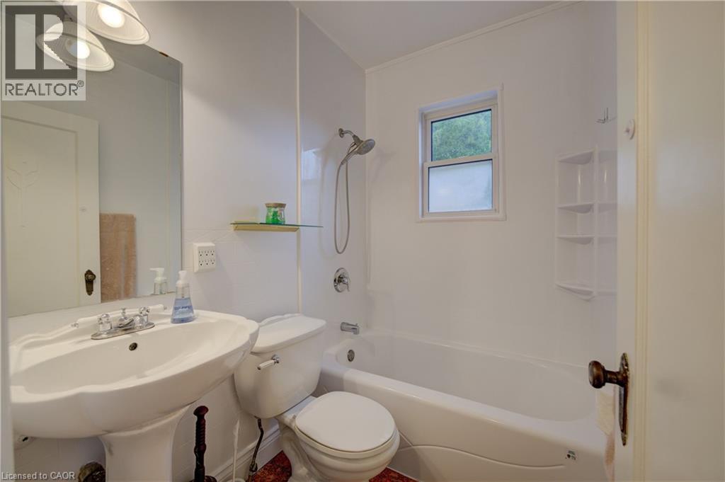 Photo 15 of 99 Gildner Street, Kitchener ON