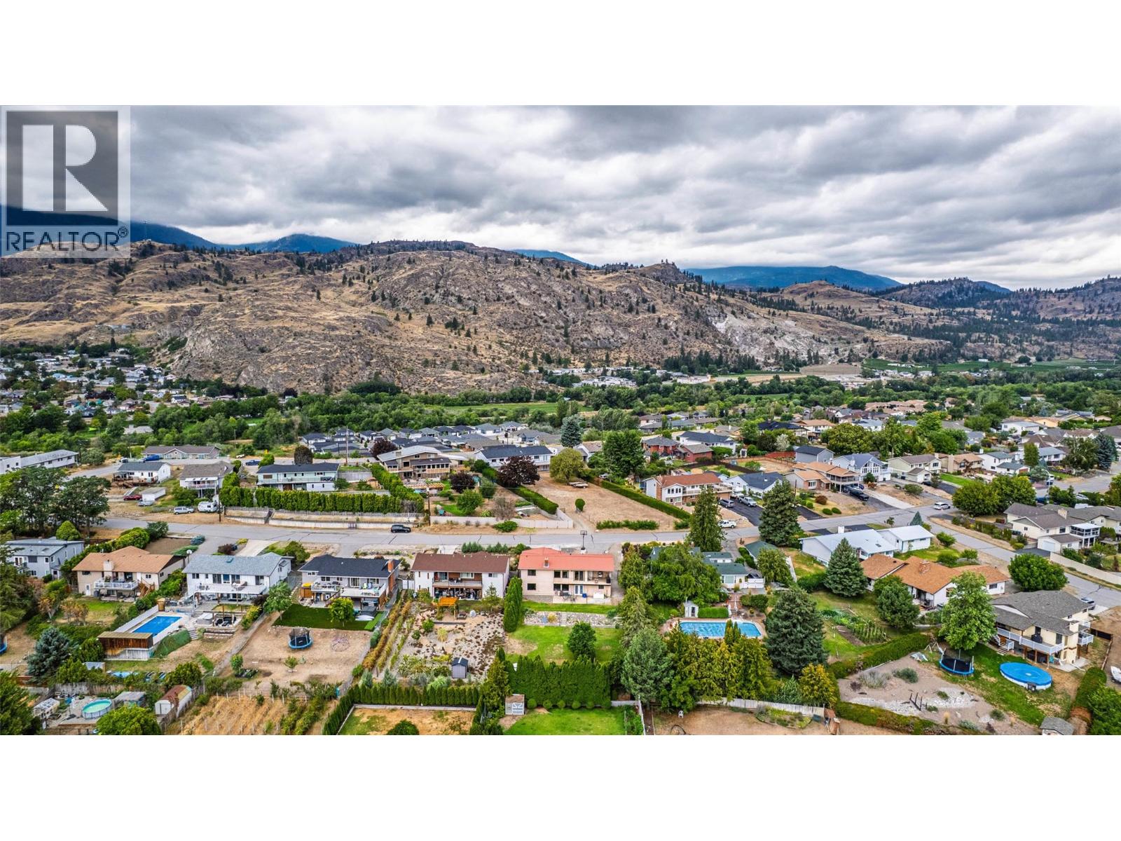  6563 Mountainview Drive, Oliver