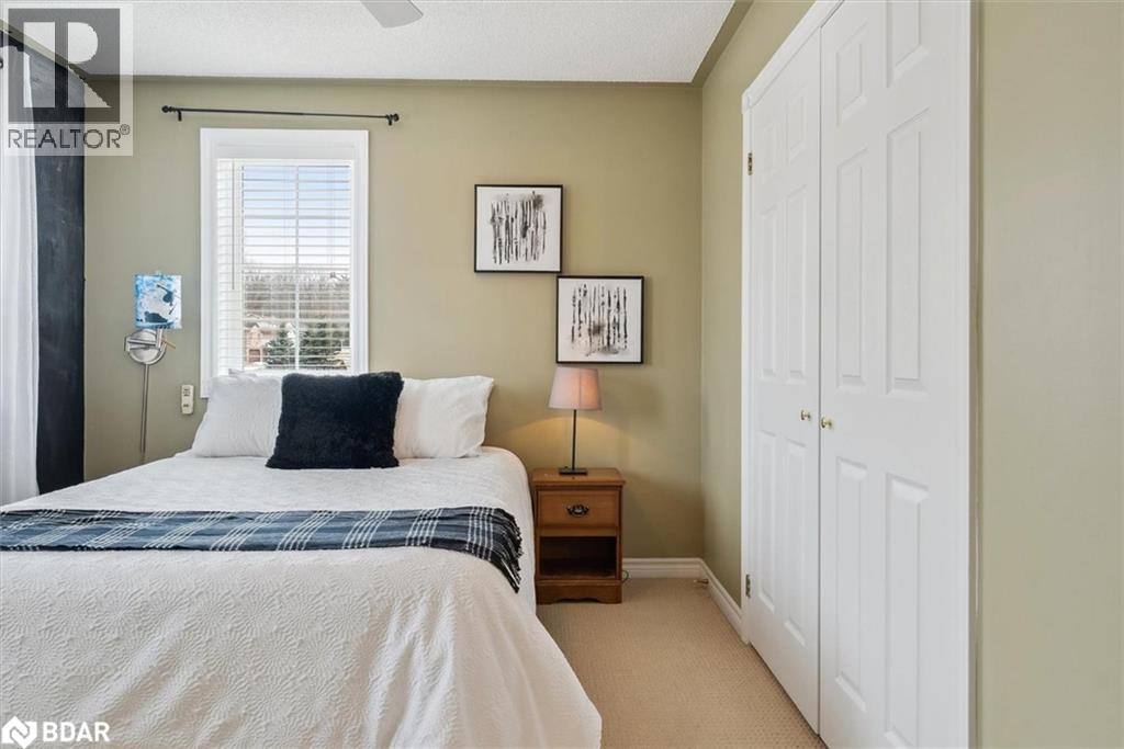Photo 30 of 20 Mcfadden Drive, Hillsdale ON