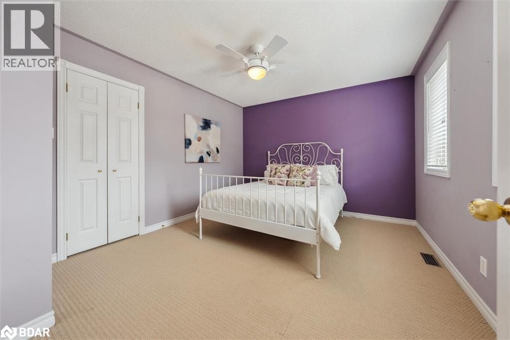 Photo 33 of 20 Mcfadden Drive, Hillsdale ON