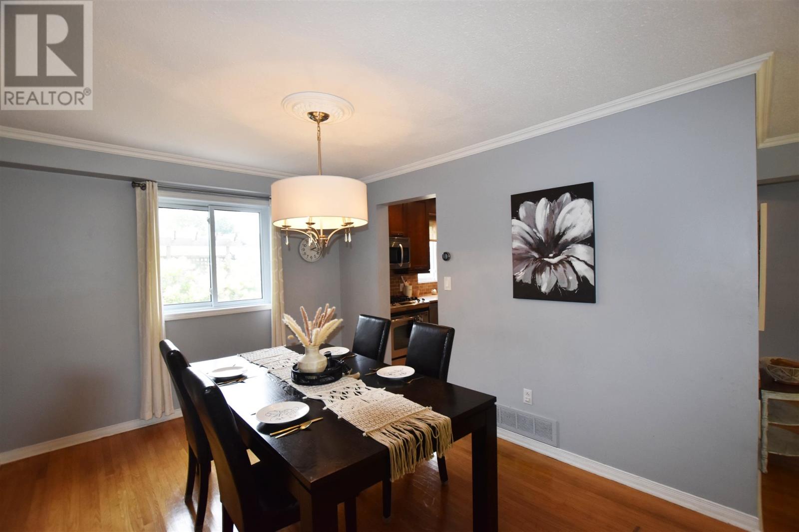 Photo 14 of 123 Palace Dr, Sault Ste Marie ON