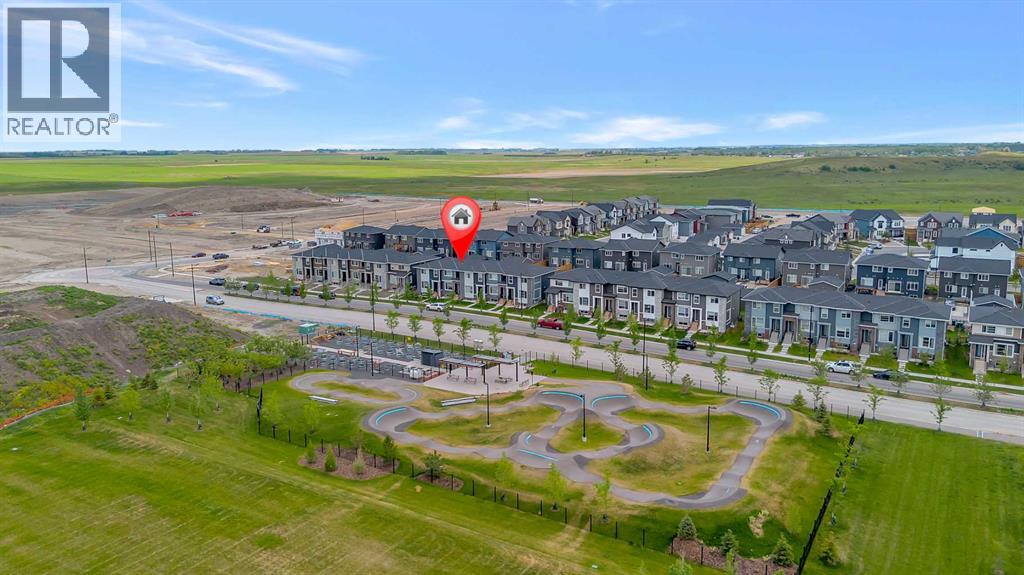 Photo 2 of 1187 Lanark Boulevard Se, Airdrie AB