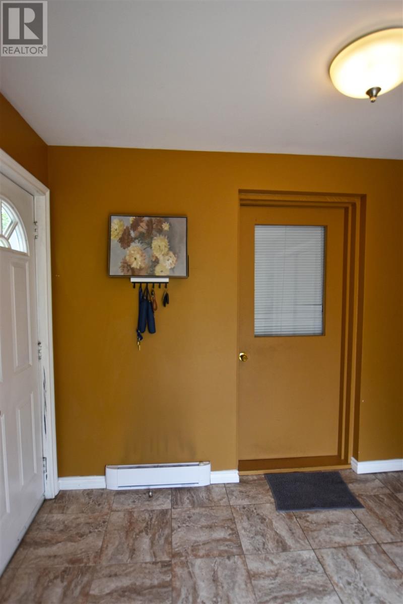 Photo 25 of 123 Palace Dr, Sault Ste Marie ON