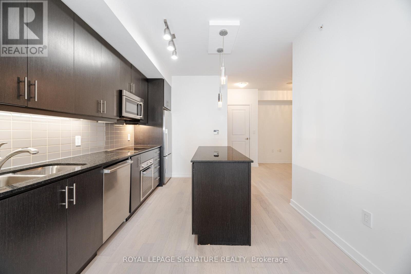 Photo 1 of 1501 1 The Esplanade Drive, Toronto ON