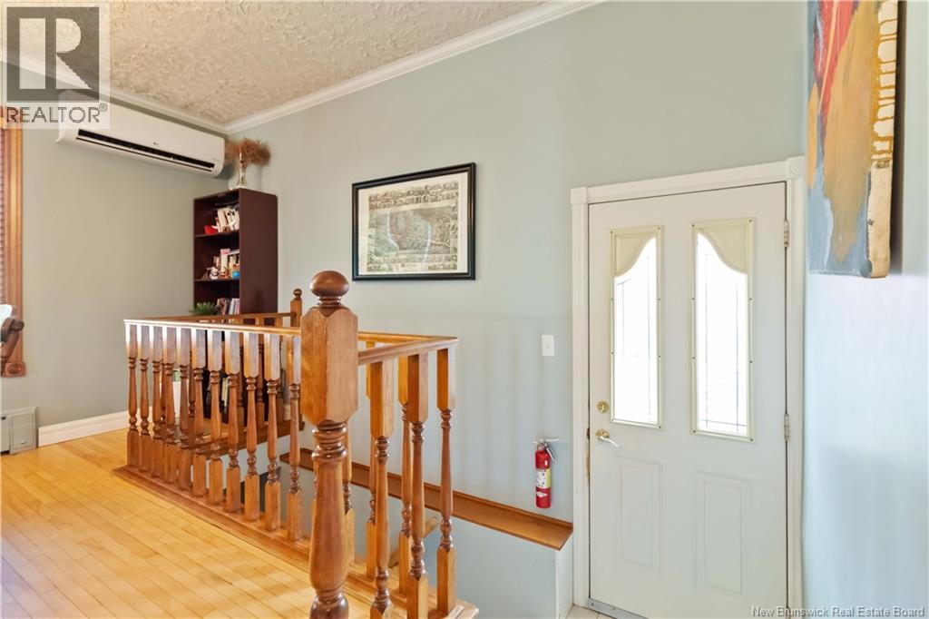 Photo 10 of 33 Ellerdale Avenue, Moncton NB