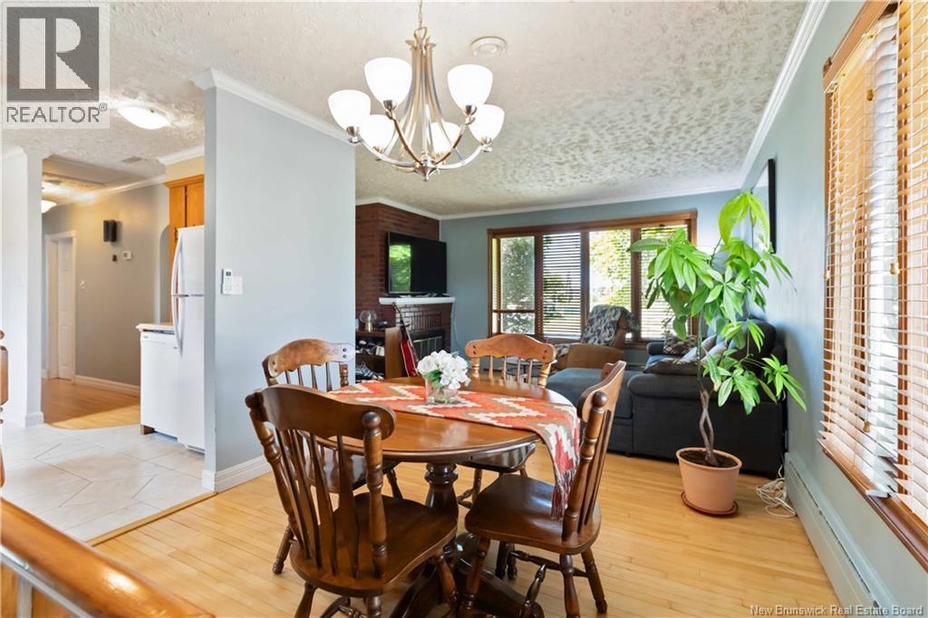 Photo 12 of 33 Ellerdale Avenue, Moncton NB