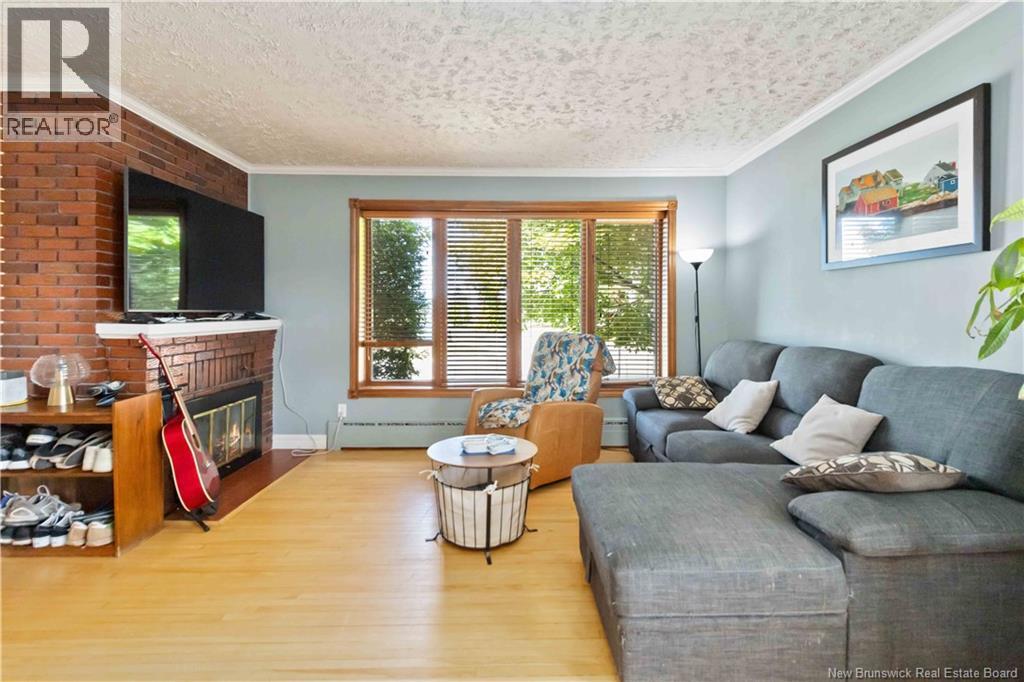 Photo 7 of 33 Ellerdale Avenue, Moncton NB