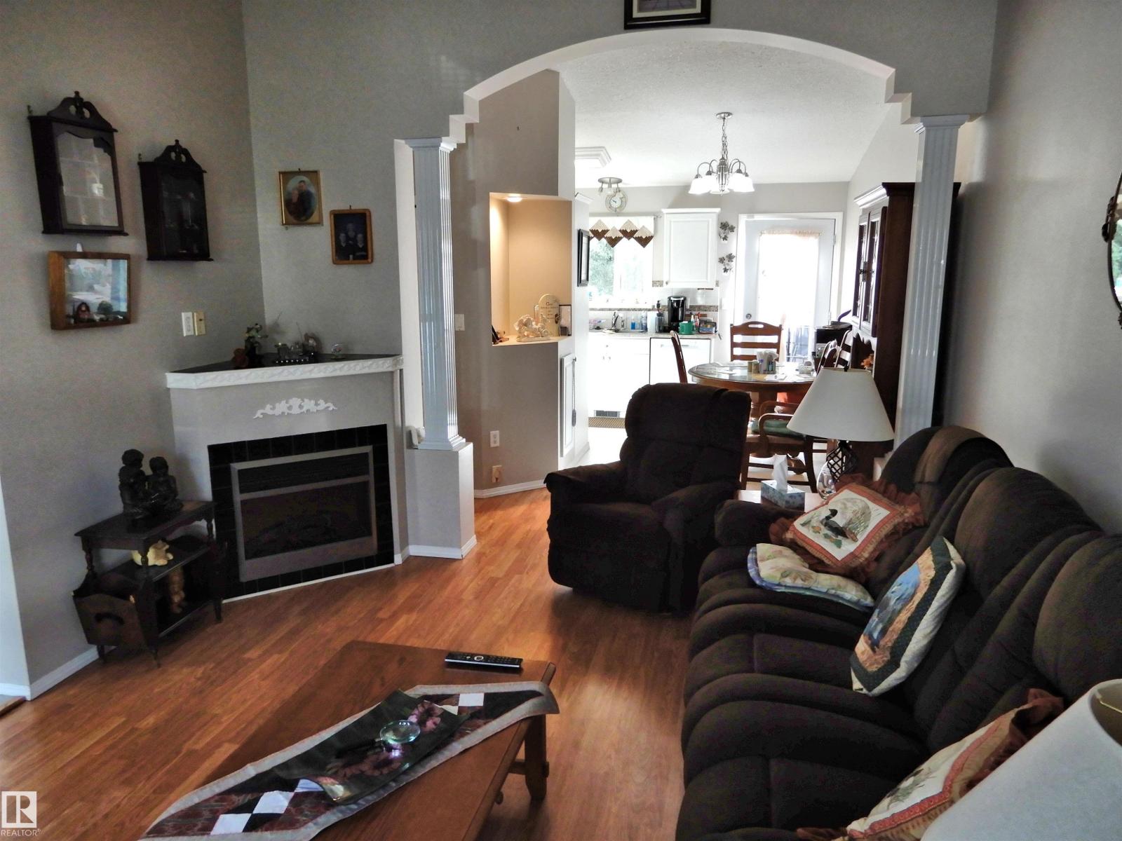 Photo 5 of 10111 105 St, Morinville AB