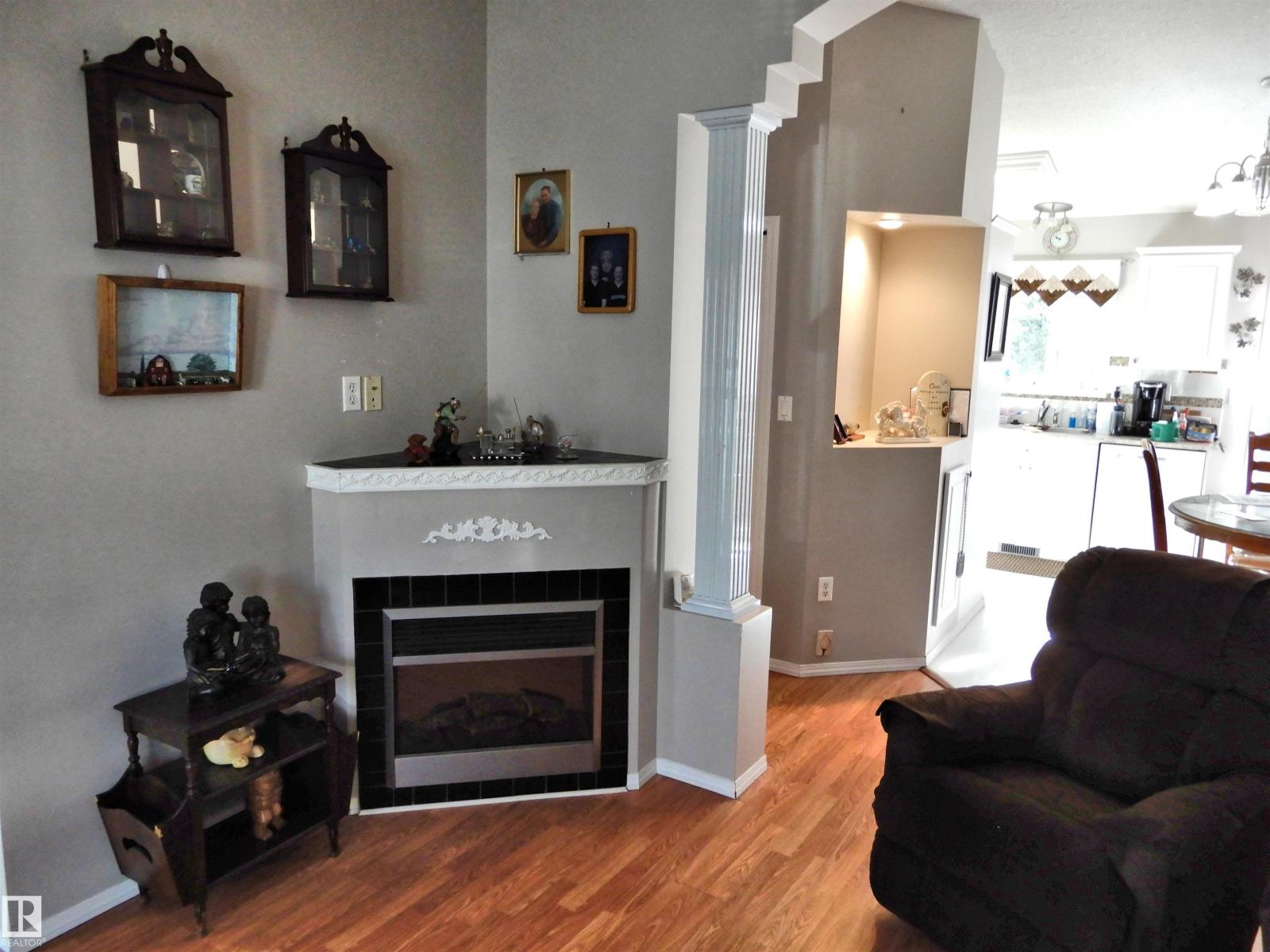 Photo 6 of 10111 105 St, Morinville AB