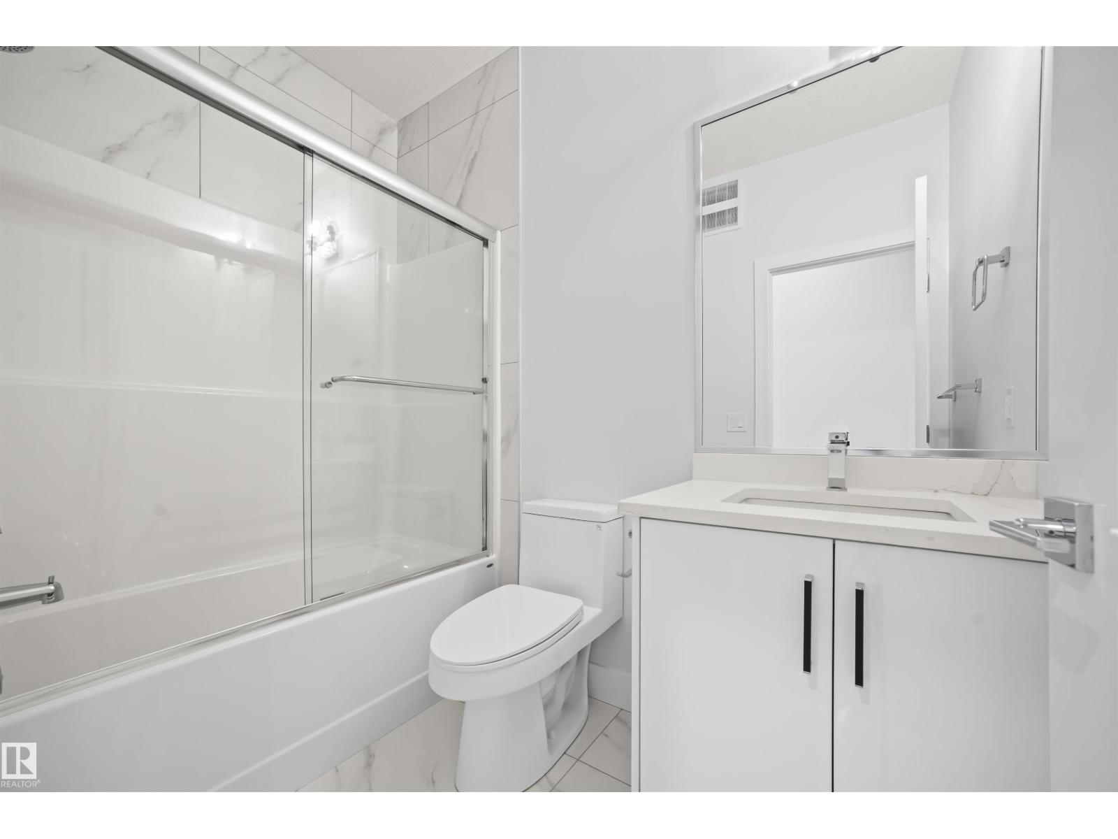 Photo 41 of 16819 47 St Nw, Edmonton AB