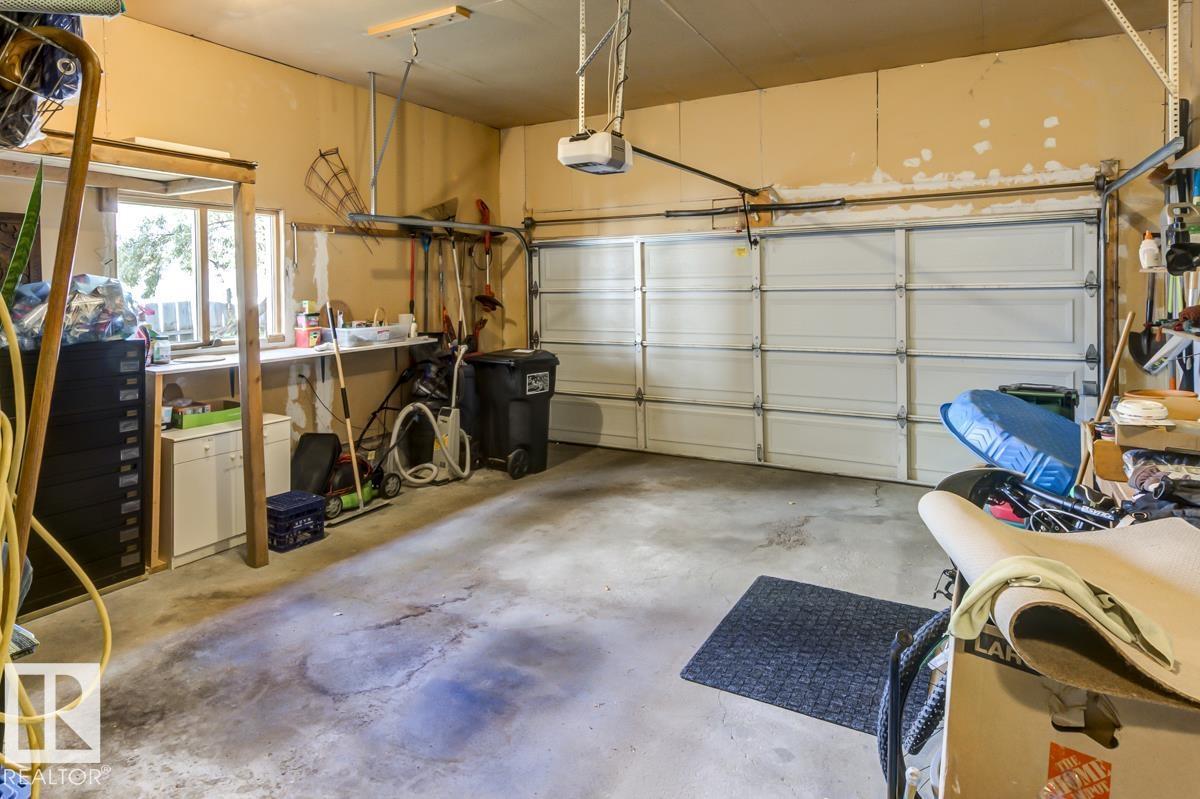 Photo 33 of 9523 101 St Nw, Edmonton AB