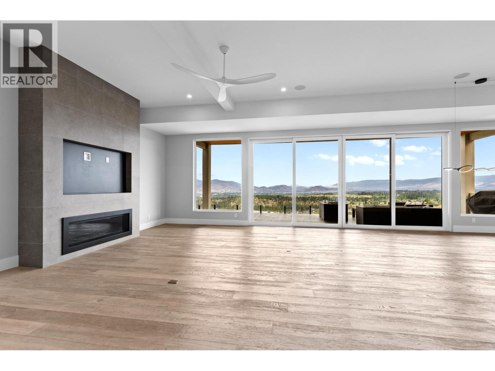  1240 Ponds Avenue, Kelowna