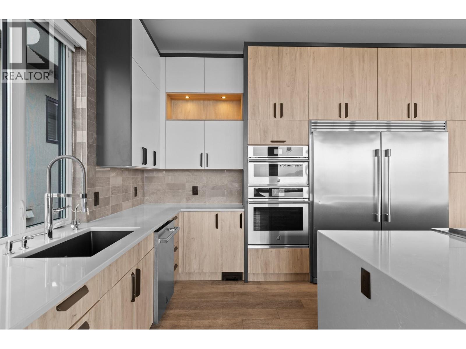  1240 Ponds Avenue, Kelowna