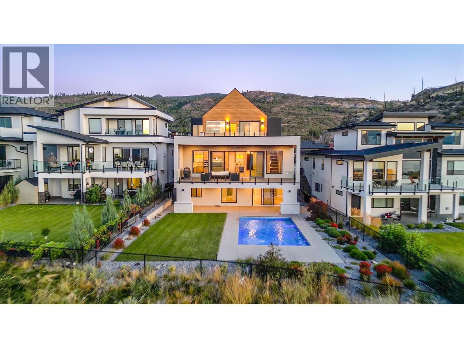  1240 Ponds Avenue, Kelowna