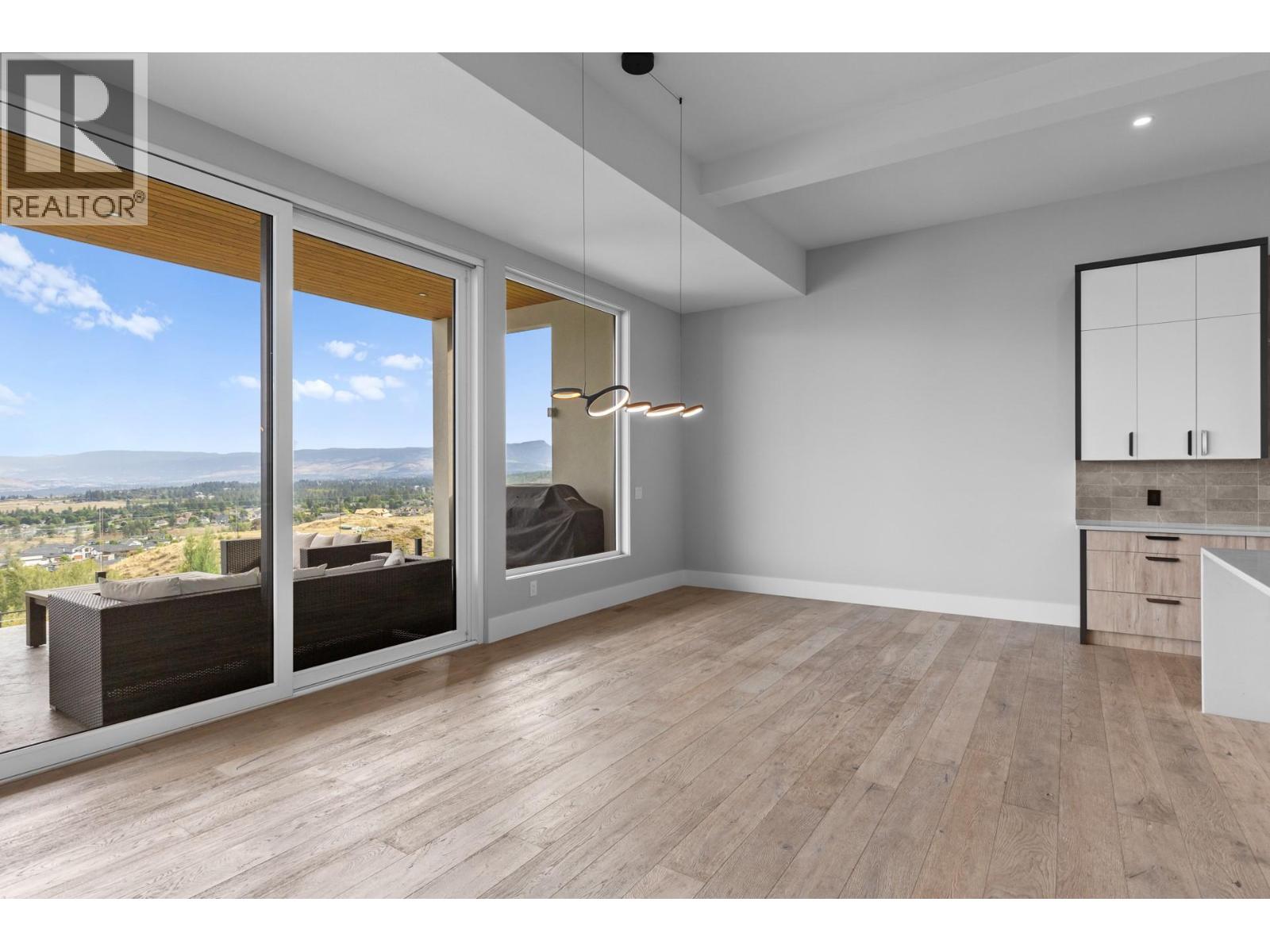  1240 Ponds Avenue, Kelowna