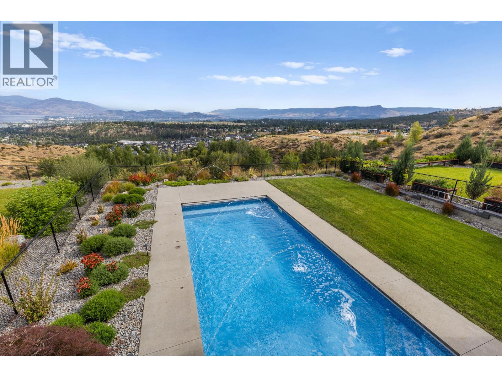  1240 Ponds Avenue, Kelowna