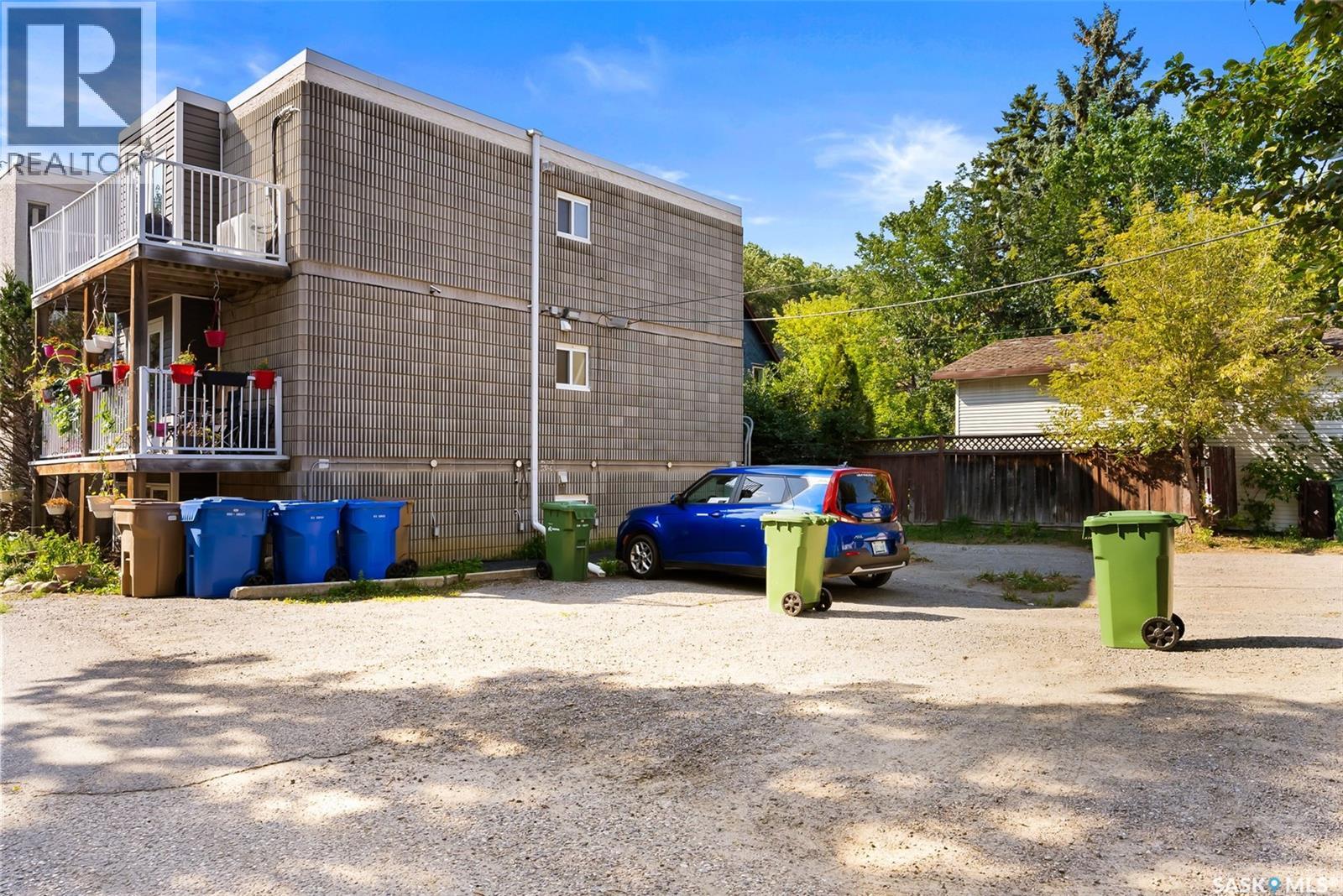 Photo 19 of 6 1953 Garnet Street, Regina SK