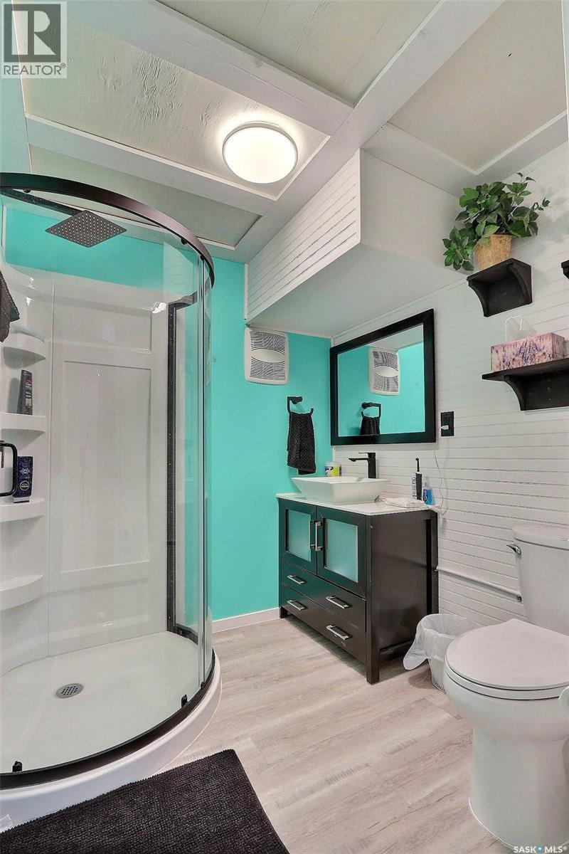 Photo 13 of 429 23rd Street W, Prince Albert SK