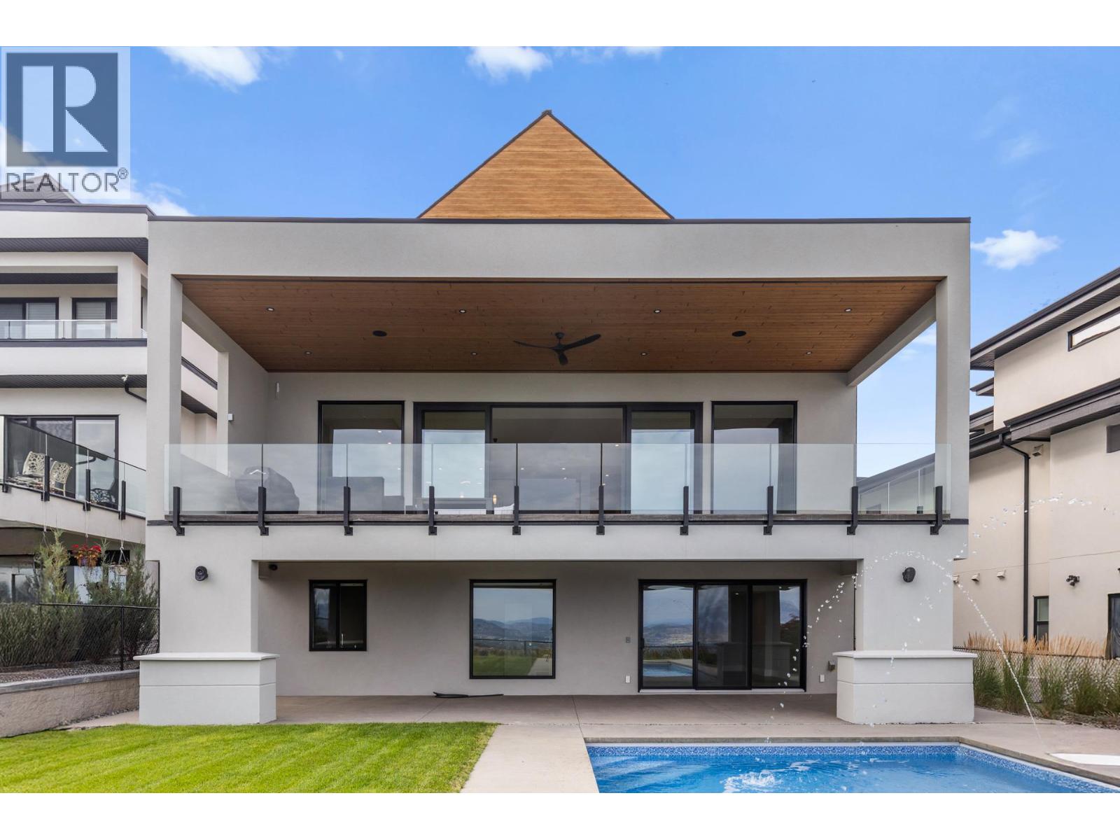  1240 Ponds Avenue, Kelowna