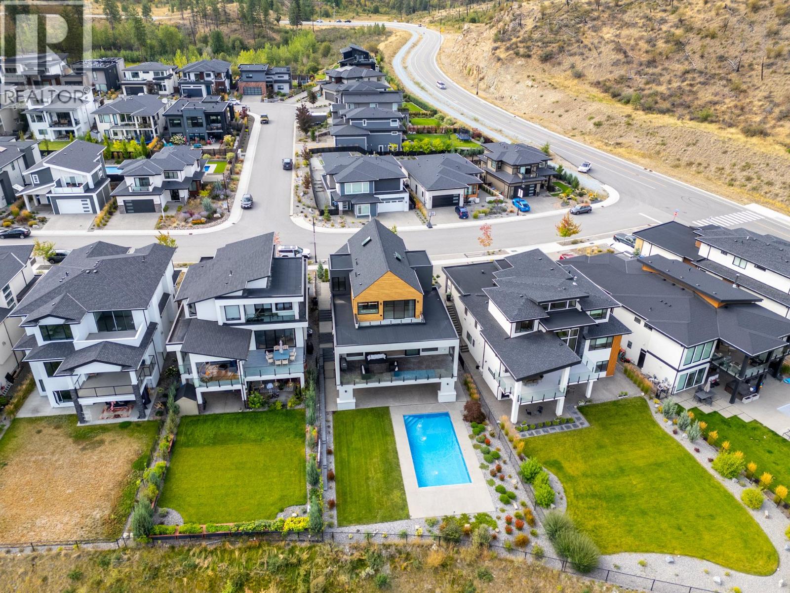  1240 Ponds Avenue, Kelowna