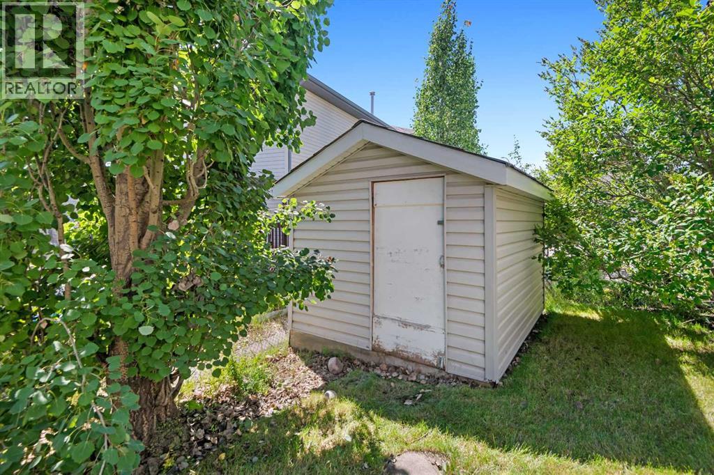 Single Family House Bungalow for Sale in  Tuscarora Crescent NW Tuscany Calgary 