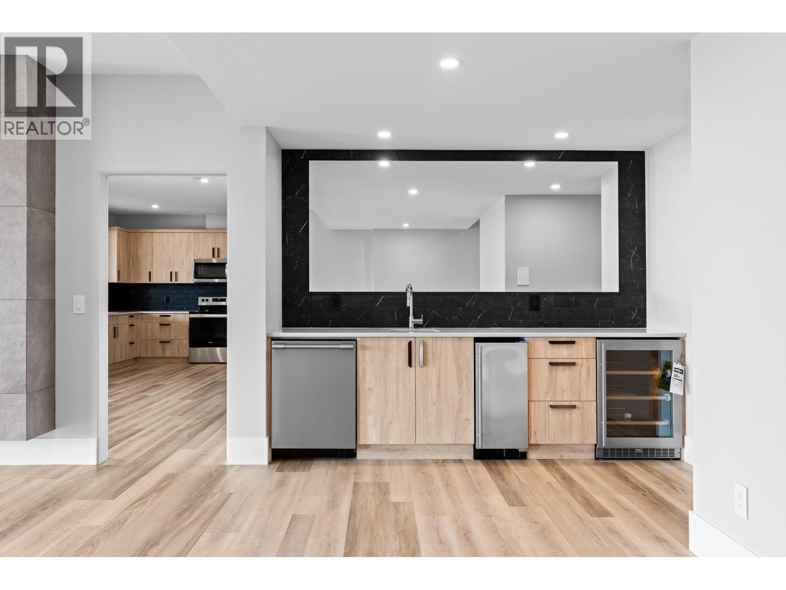 1240 Ponds Avenue, Kelowna