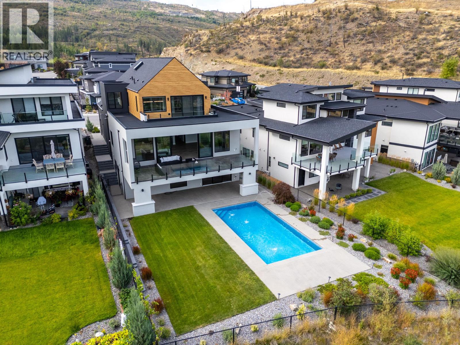  1240 Ponds Avenue, Kelowna