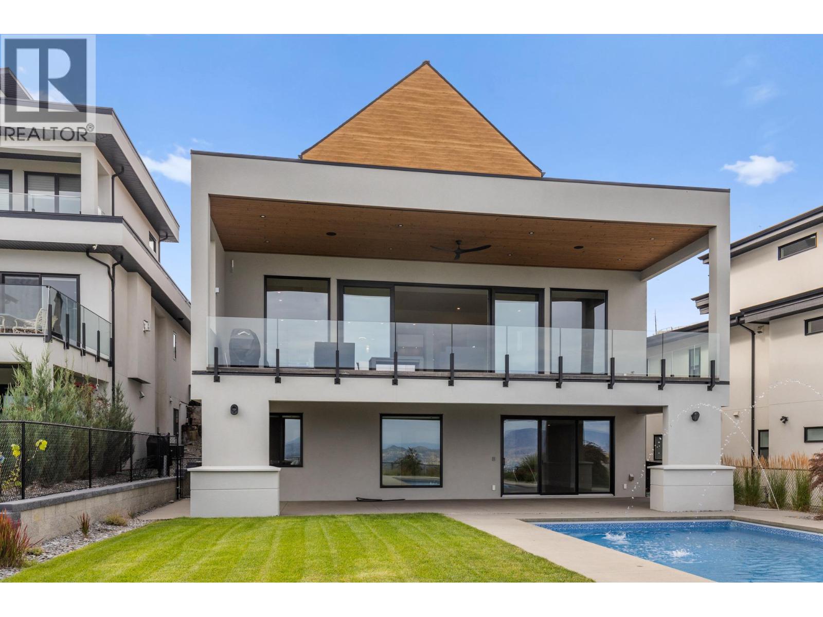  1240 Ponds Avenue, Kelowna