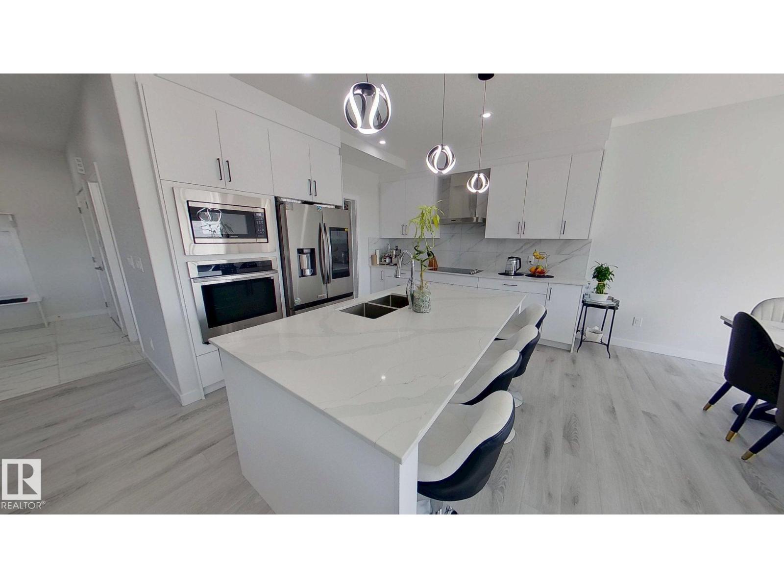 4509 170A AV NW, Edmonton