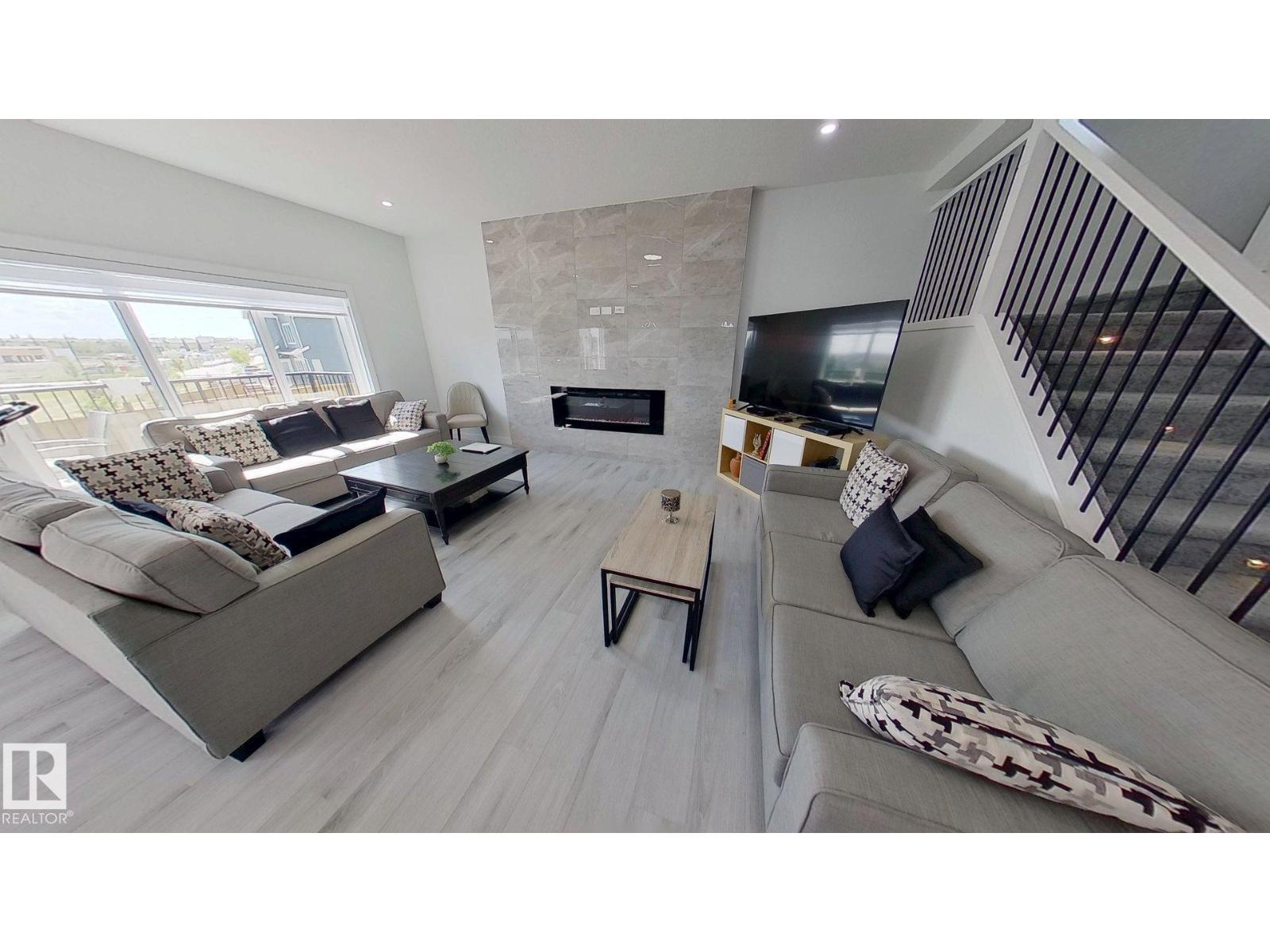 4509 170A AV NW, Edmonton