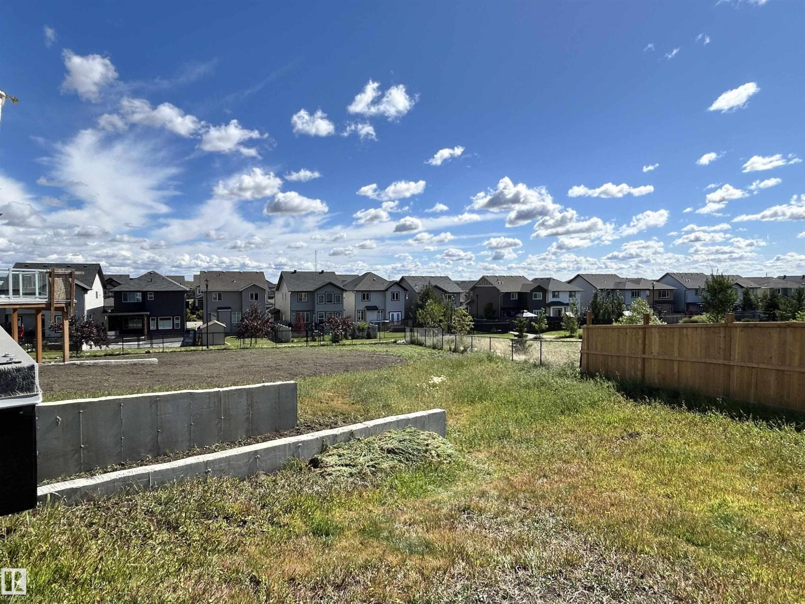 4509 170A AV NW, Edmonton