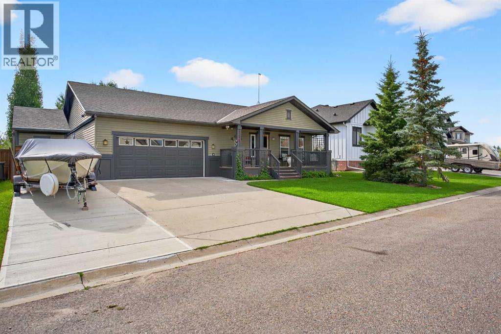 Photo 4 of 125 Copeland Close, Langdon AB