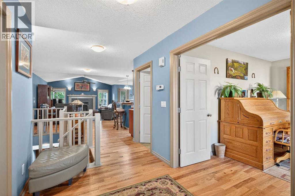 Photo 10 of 125 Copeland Close, Langdon AB