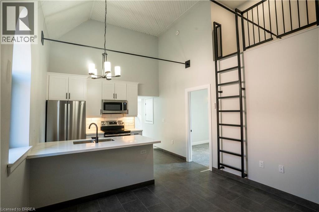 Photo 4 of 130 Elgin Street Unit 4, Brantford ON