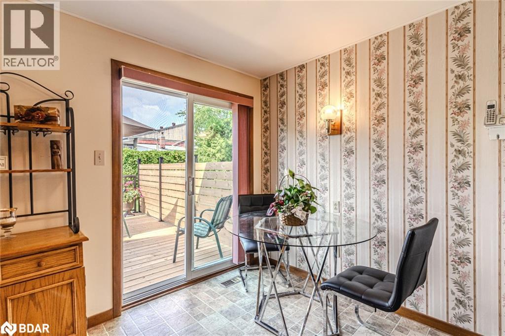 Photo 5 of 104 Moberly Street, Collingwood ON