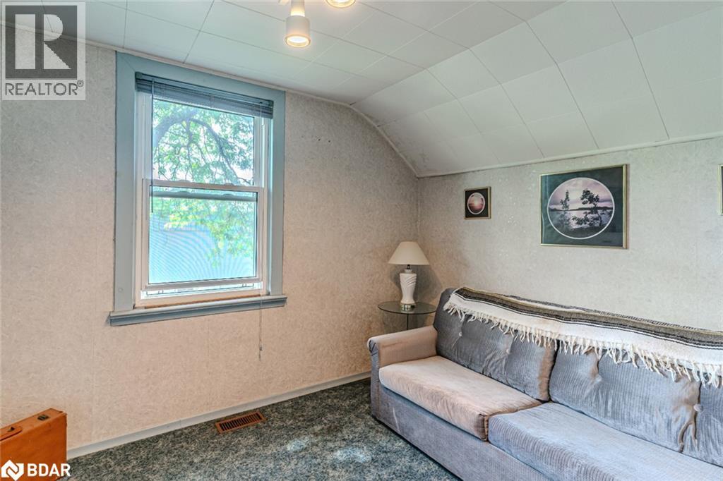 Photo 9 of 104 Moberly Street, Collingwood ON