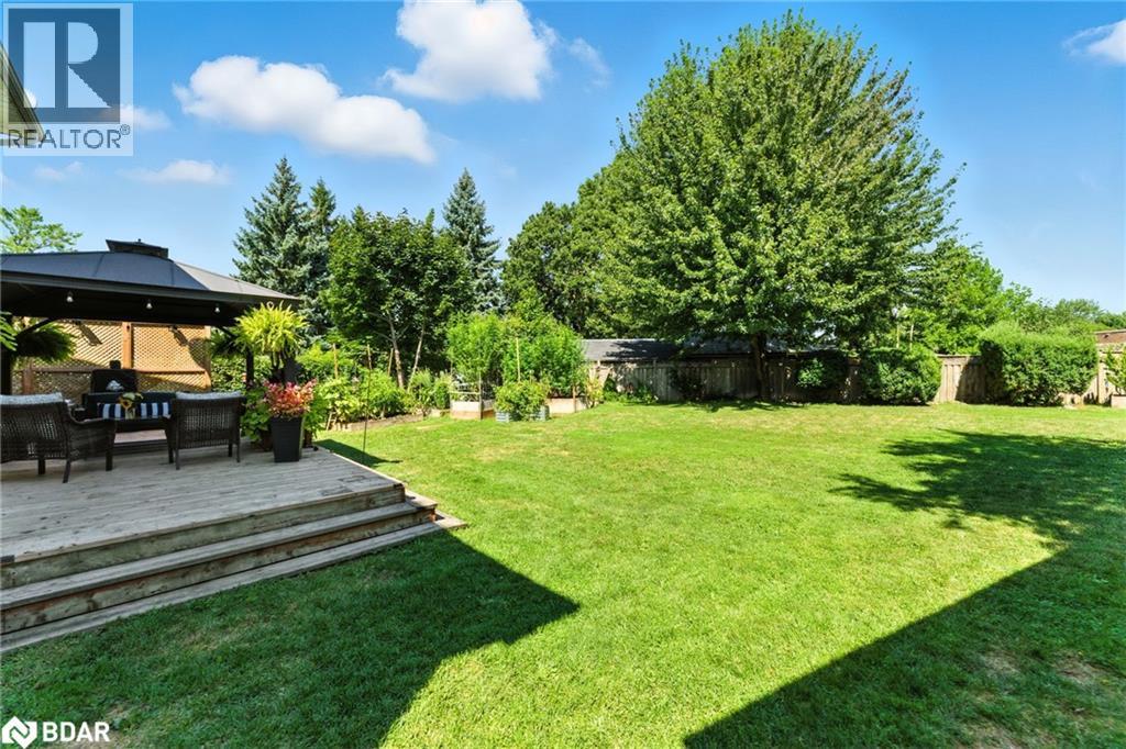 Photo 5 of 778 Byng Court, Milton ON